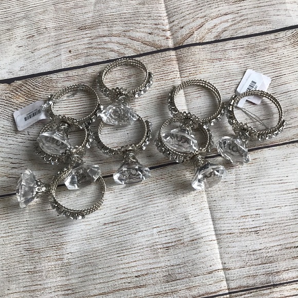 Pier 1 Other - “Diamond” Ring Napkin Rings